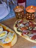 Cocas de Sant Joan !!!!!1=Sobrasada, queso de cabra, miel y huevo de codorniz … 2 = de escalivada …