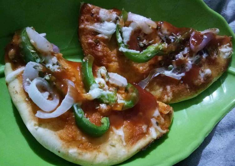 Kulcha pizza