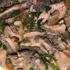 A picture of Matumbo.