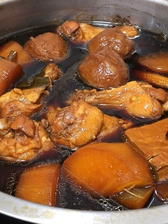 (電鍋)菜頭滷棒棒雞小腿 #雞肉料理 #滷五花肉 的食譜成品照片