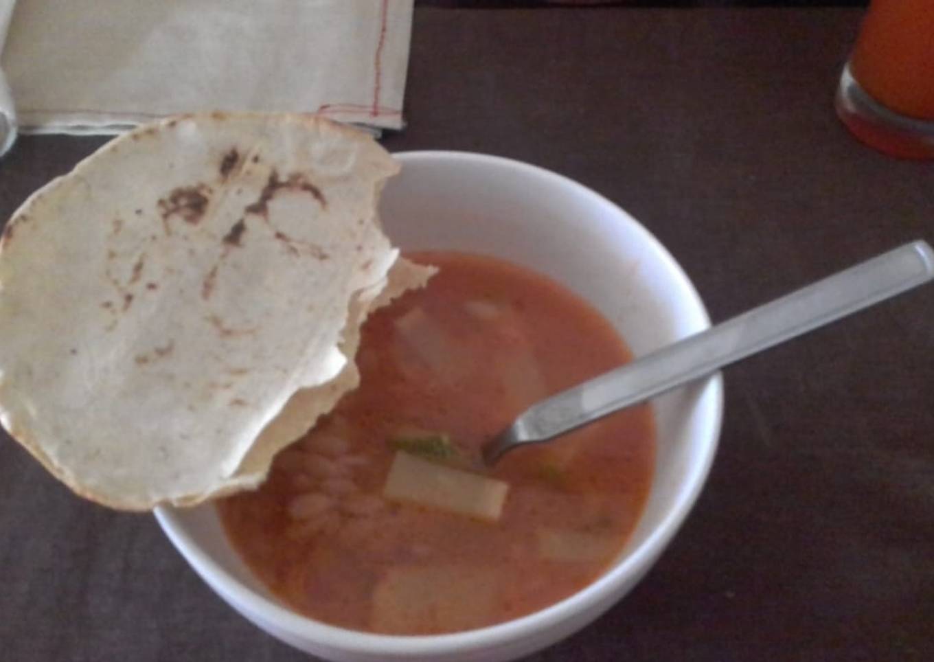 Sopa de pasta y verduras