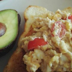 A picture of Tuna egg mayo sandwich.