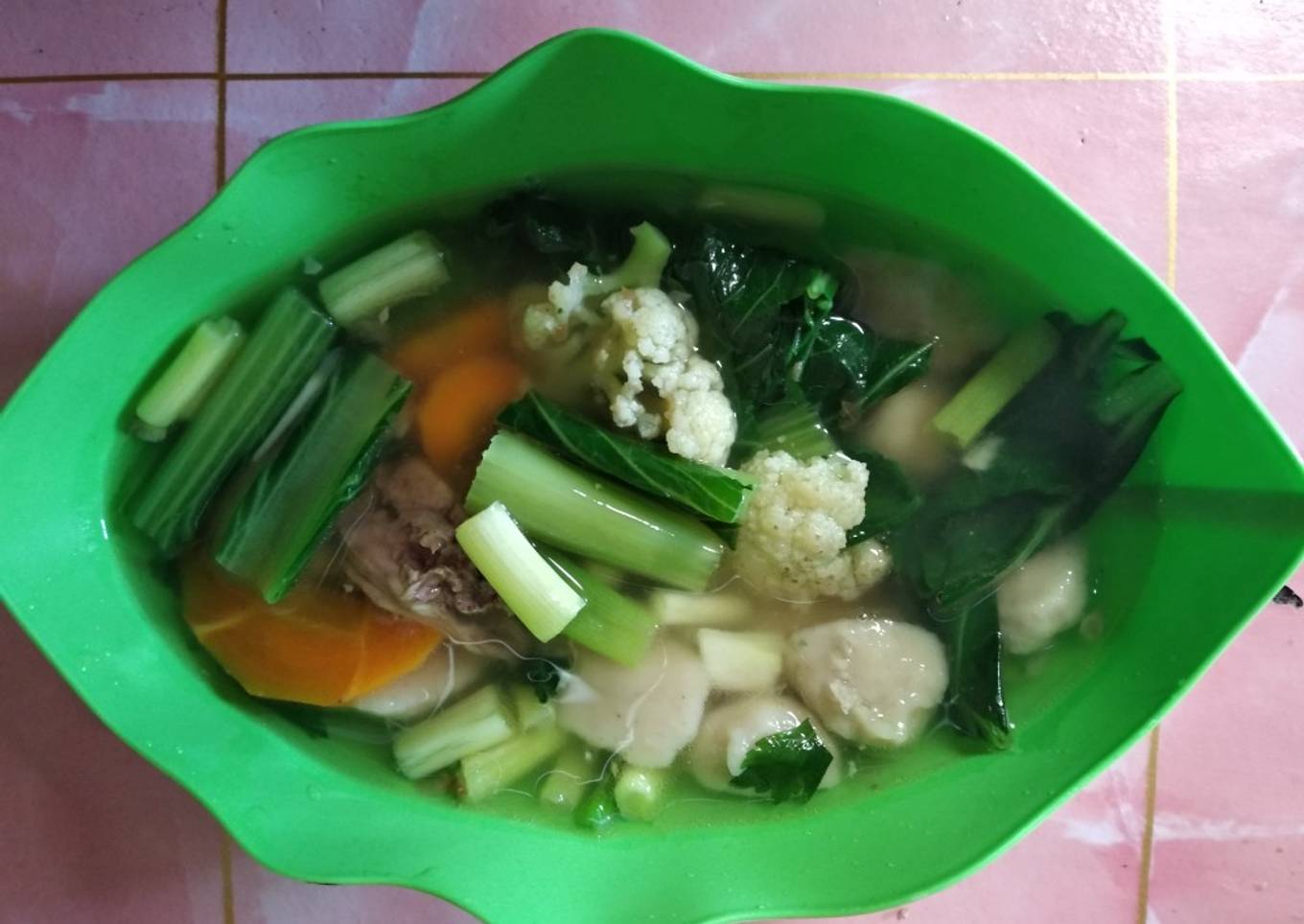 Sop ayam campur