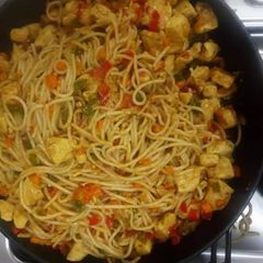 A picture of Spagetti and boiled plantain.
