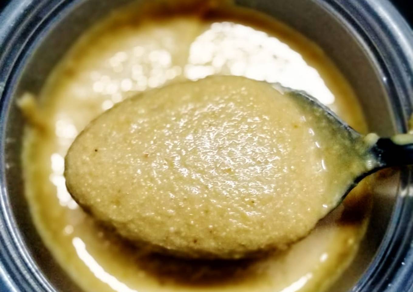 Homemade Peanut butter with only 3 ingredients (keto)