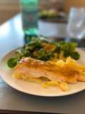 Salmón Agridulce al Horno en cama de papas