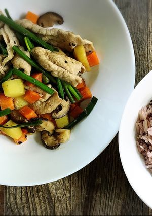 รูปของ หมูสไลด์ผัดนำ้มันหอย