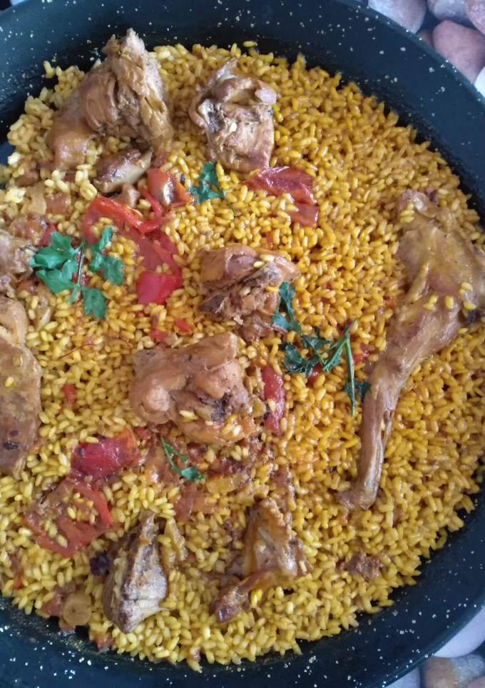 Una foto de Arroz y conejo