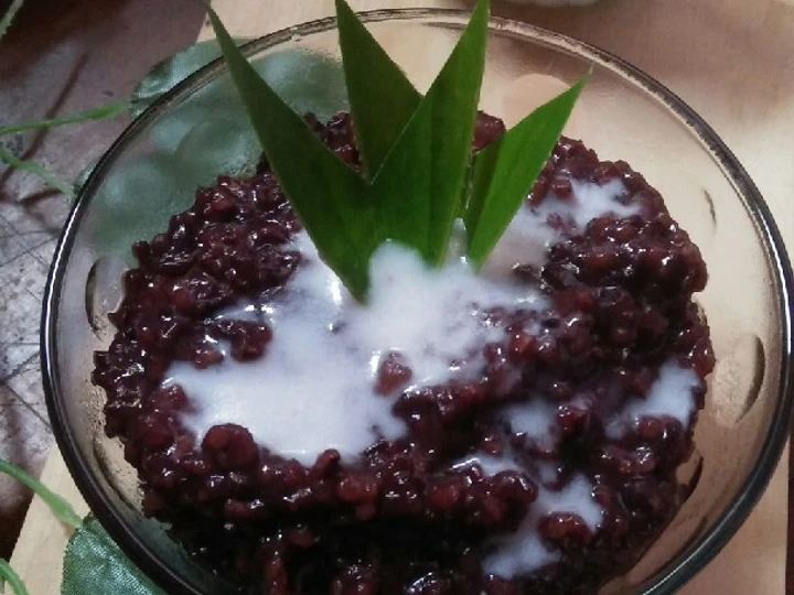 Cara Mudah Menyiapkan Resep Bubur ketan hitam, metode 5.30.7 yang Lezat Anti Ribet, Mantap