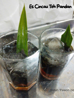 Foto resep Es Cincau Teh Pandan