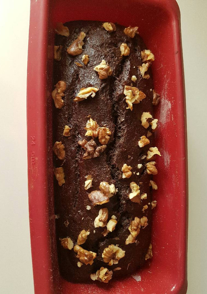 Una foto de Bizcocho vegano de plátano y cacao