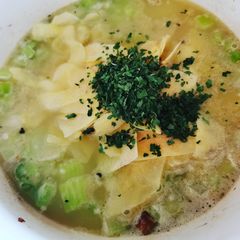 A picture of Easy no cream celery soup.