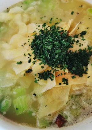 A picture of Easy no cream celery soup.
