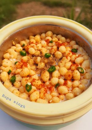 बून्दी रायता(boondi raita recipe in hindi) रेसिपी मुख्य फोटो