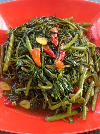 Cara Gampang Membikin Resep Cah Kangkung Saus Tiram yang Enak Banget Anti Ribet, Mantap