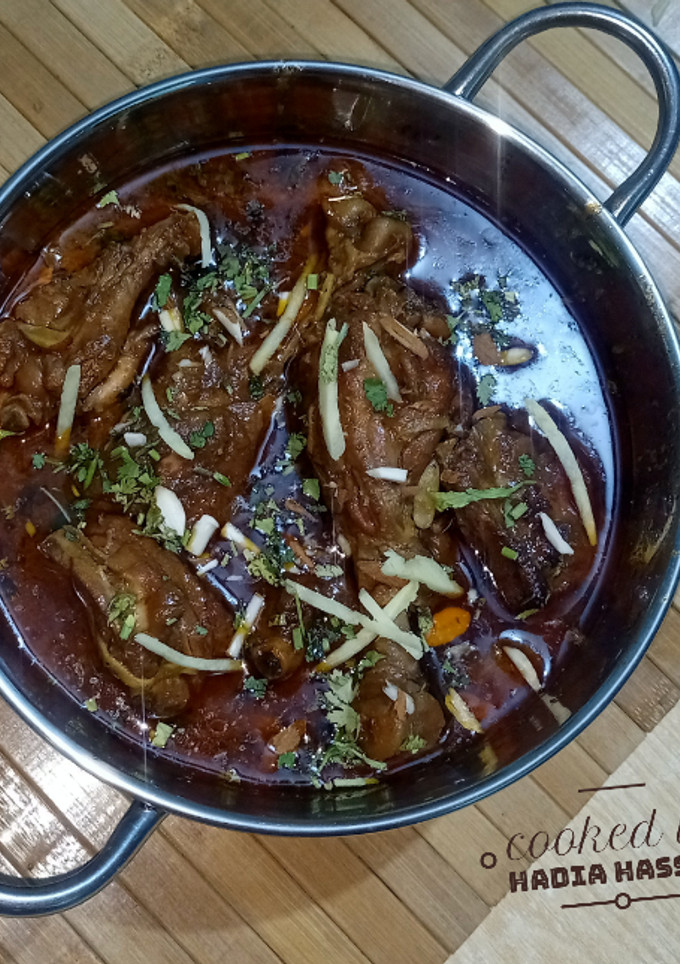A picture of Chicken Qorma.