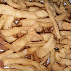 Namak paary A picture of Namak paary.