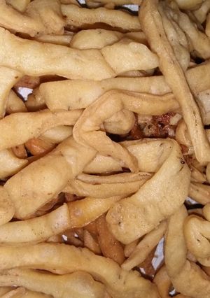 A picture of Namak paary.