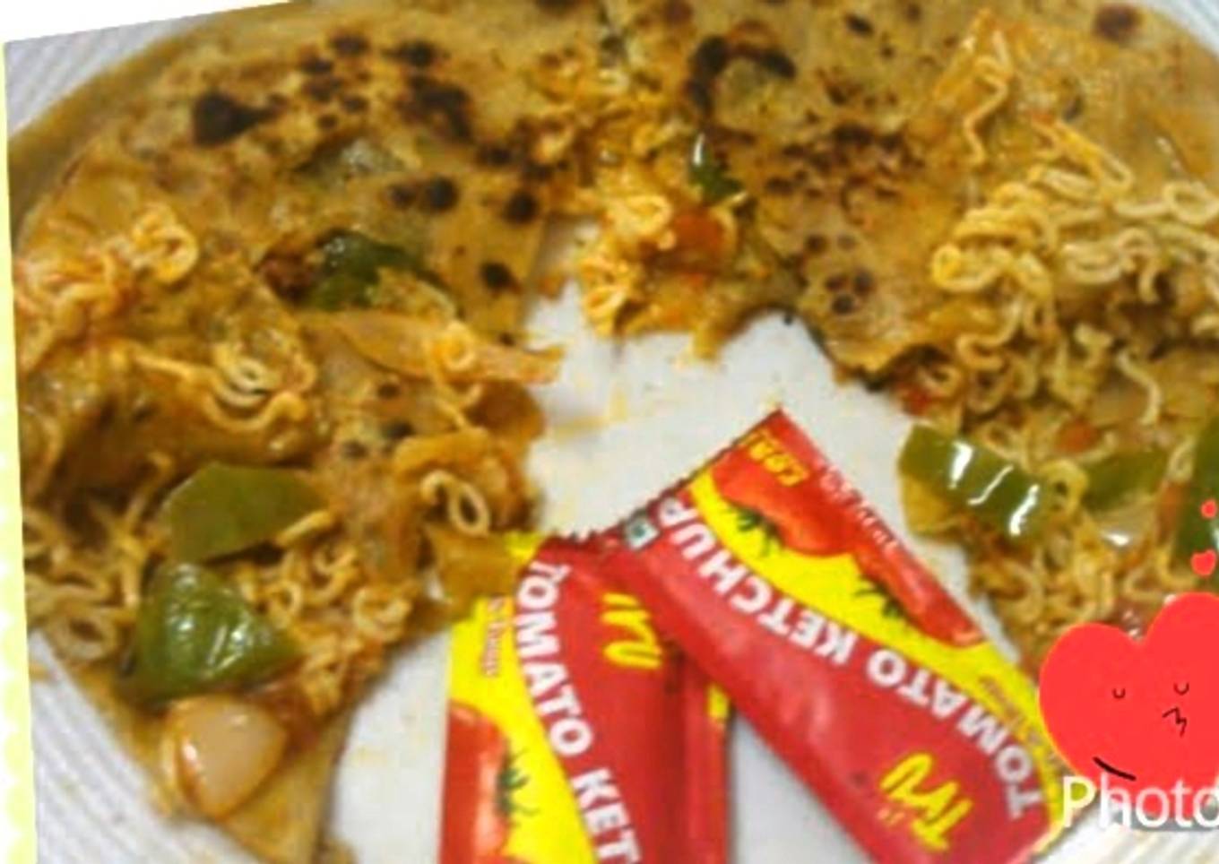 Leftover maggi se banaye Chinese Chowmein Parantha