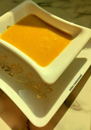 عکسی از دستور سوپ کدو حلوایی