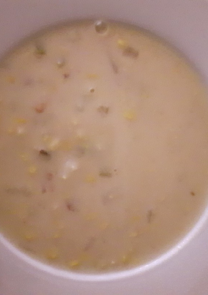 A picture of Corn Chowder.