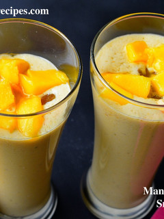 A picture of Healthy Mango Banana smoothie.