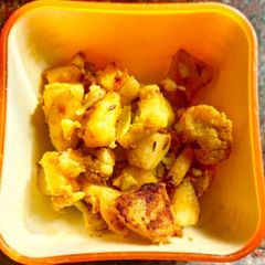 Aloo gobhi A picture of Aloo gobhi.
