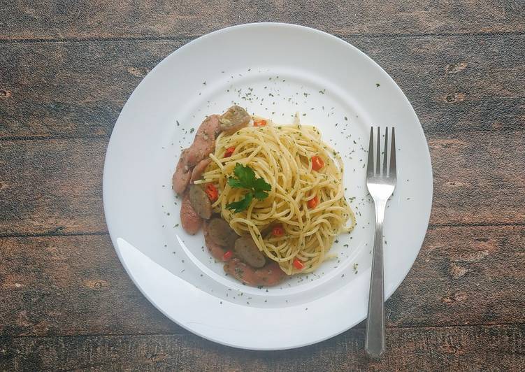 Cara Gampang Membuat Spaghetti Aglio Olio Sosis Bakso, Enak Banget