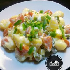 A picture of Potato Salad.