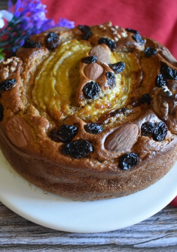 Una foto de Banana bread con pasas y frutos secos