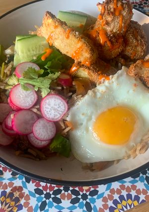 A picture of Bang Bang Cauliflower & Rice Bowls.
