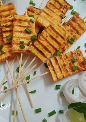 A picture of Grilled Garlic Paneer.