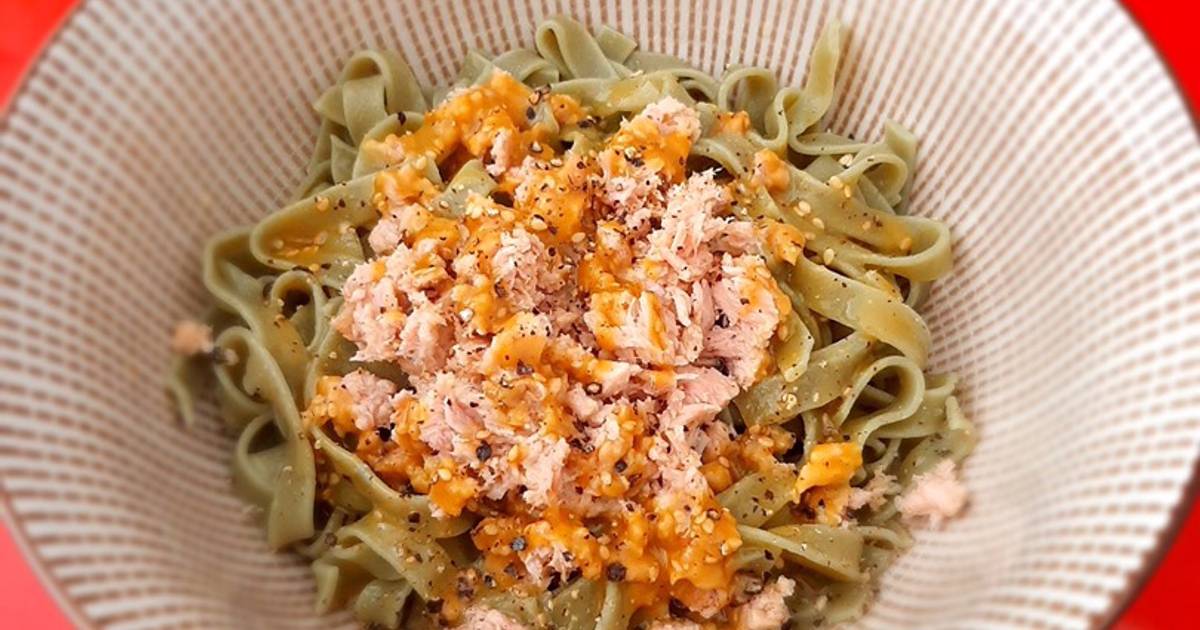 Nidos de pasta con atún y salsa de mostaza y miel Receta de Raul Lazaro