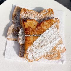 A picture of French toast.