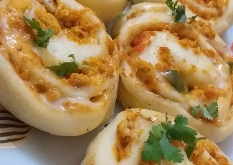 Recipe of Perfect Pizza panwheel on tawa