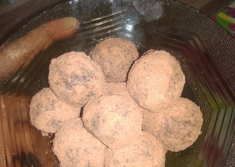 Bola bola coklat milo
