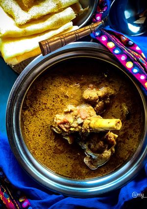 A picture of ⚜️Mutton Saaru⚜️with Neer dosa.