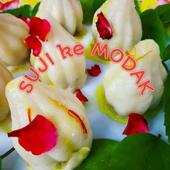 A picture of Suji ke Modak.