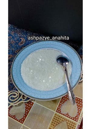 عکسی از دستور 🍚شیر برنج موزی🍌