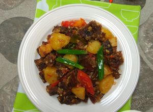 Foto resep Tumis Dendeng Kerbau Kentang Pedas