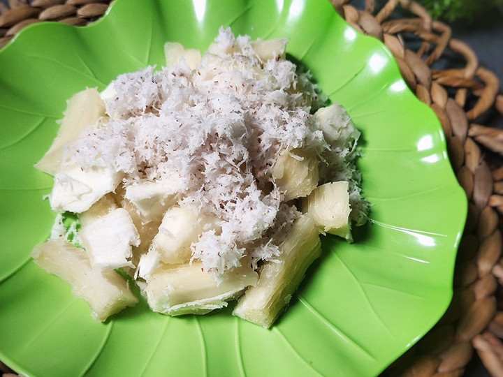 Bagaimana Menyiapkan Urap Singkong, Menggugah Selera