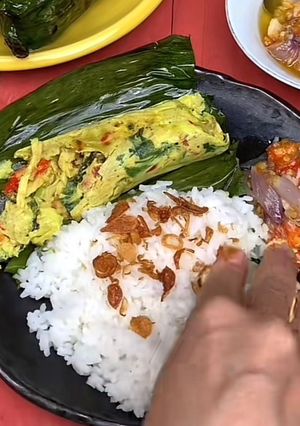 Foto resep 32. Pepes Jamur Tiram Ayam Suwir