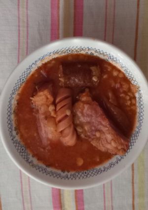 2037.Fermentált káposzta füstölt hússal gerslivel recept fotója
