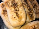 Lengüitas Saborizadas con Especias y Parmesano
