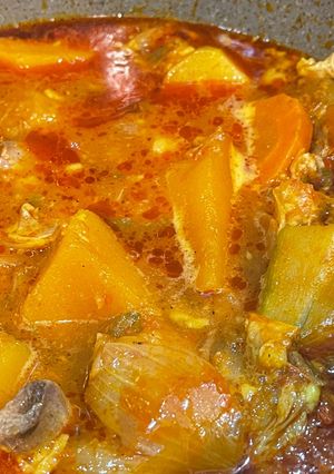 صورة لوصفة مرق لحم 🥩🥔🥕