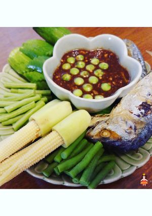 รูปของ น้ำพริกกะปิ,,,🌽🥒🐟🥒🌽#กินผักรักสุขภาพ5