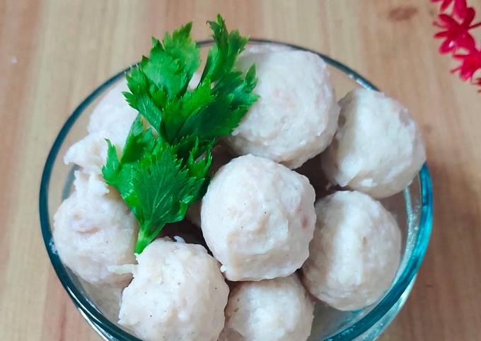 Resep Bakso Ayam Homemade Oleh Yuli Astuti Cookpad