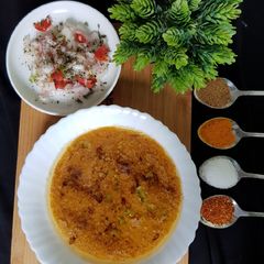 A picture of Moong masoor daal.