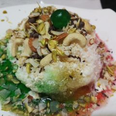 A picture of Mava Malai Ice Dish.