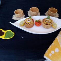 A picture of Quinoa Basket Chaat.